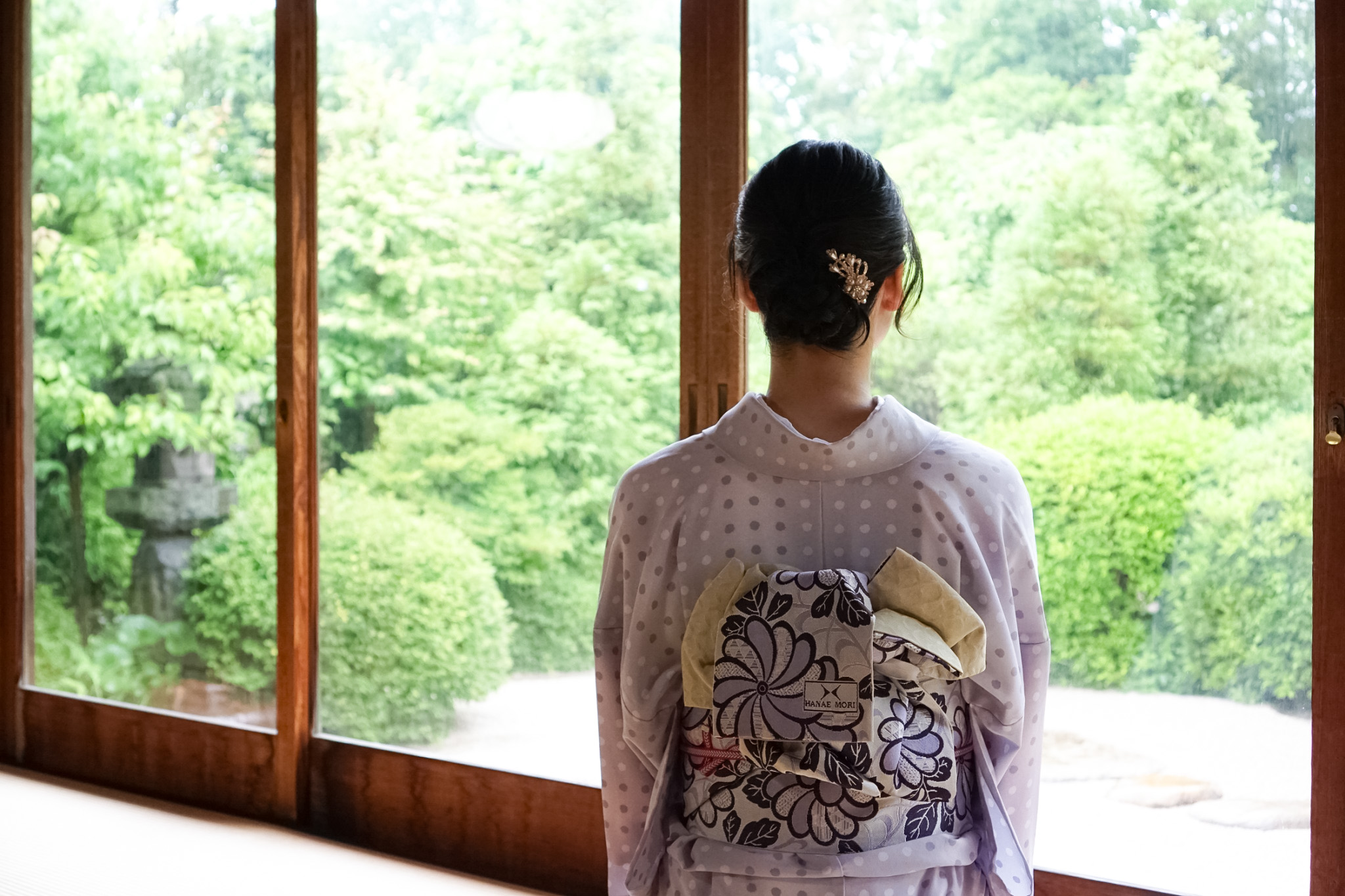 季節ごとに装いを変えながら、非日常の景色に溶け込む時間