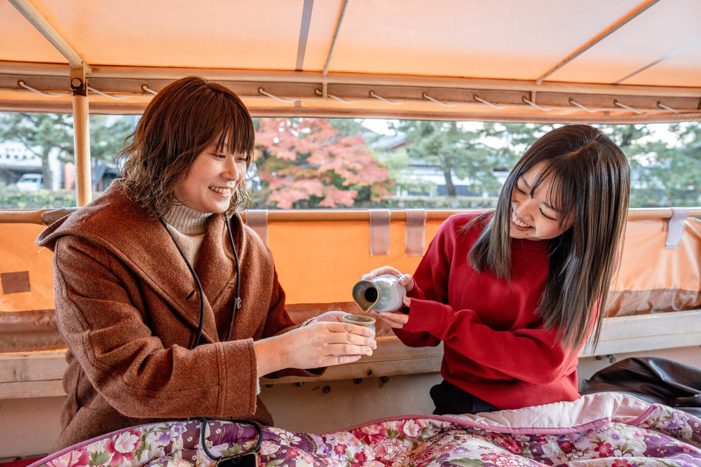 【夜の特別体験｜八雲の時間・極】貸切堀川クルーズ、日本酒、雪女。松江の夜文化を味わい尽くすプレミアム怪談体験